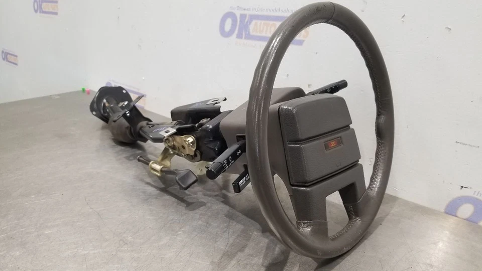 Nissan 300Zx 1985 turbo columna de dirección con moldura de volante G Foto 3 de 4