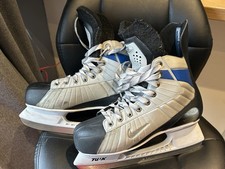 Nike Quest V4 Ice Hockey Skates Size UK9.5 EUR44.5