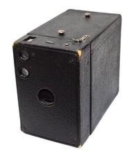 Kodak Brownie No.2-A Model B Box Camera -Shutter Works- Nice Collector's Piece