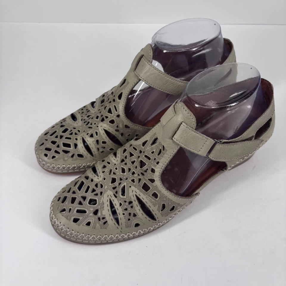 Spring Step Irin Cut Out T-Strap Mary Jane Shoes Women’s EU 40/US 9 Sage Green - Image 3 of 4