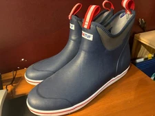 xtratuf deck boots men's size 14 Blue