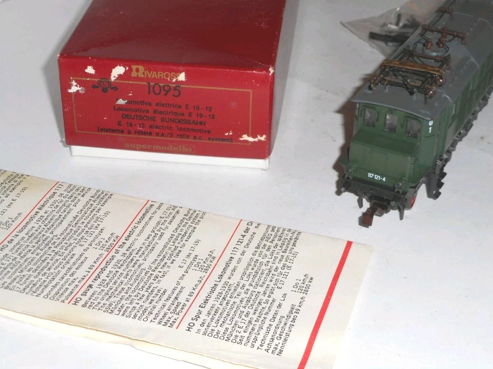 Rivarossi 1094 DB Electric loco.  For 3 rail AC analogue. Excell cond. Boxed. HO - Image 3 of 4