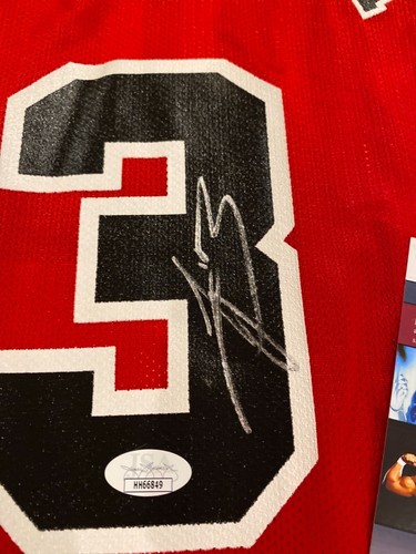 TYSON CHANDLER Signed Autograph Chicago Bulls jersey COA JSA - Picture 2 of 5