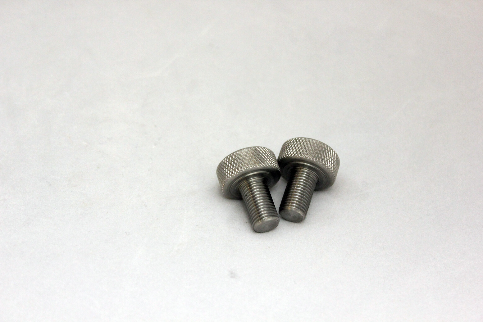 ONE Stainless Knurled Knob Fastener - 3/8x24 Thread, 1" Length, .817 Head Width