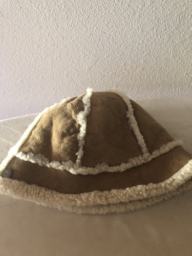 ladies ugg hats