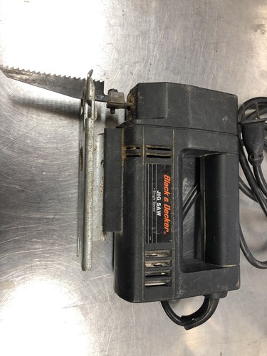 Decker 7543 Single Speed Basic Jig Saw 