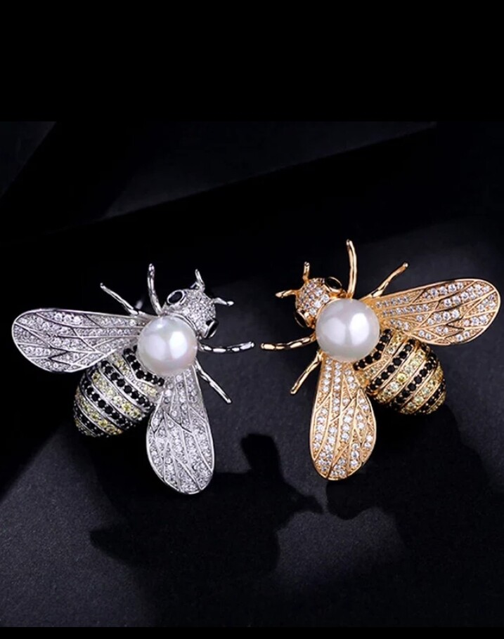 famous brand design insect series Brooch women Delicate Little Bee