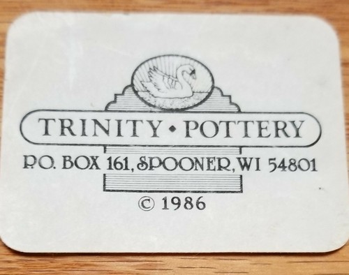 Trinity Pottery House Plaque on Wooden Wall Mount Key Holder - Picture 5 of 6