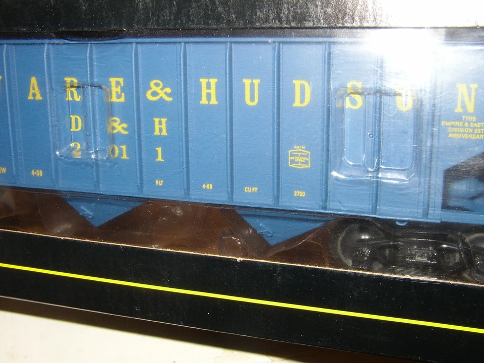 Tolva acanalada Weaver Ultra Line Delaware & Hudson 3 bahías #2011 NUEVA Foto 2 de 3