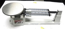 OHAUS 610 g TRIPLE BEAM SCALE SERIES 700/800 WHITE SCHOOL SURPLUS GOOD CONDITION
