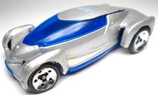 2003 HOT WHEELS HW 2002 AUTONOMY CONCEPT SILVER 1:64 DIECAST 2 5/8" CAR W/ BLUE
