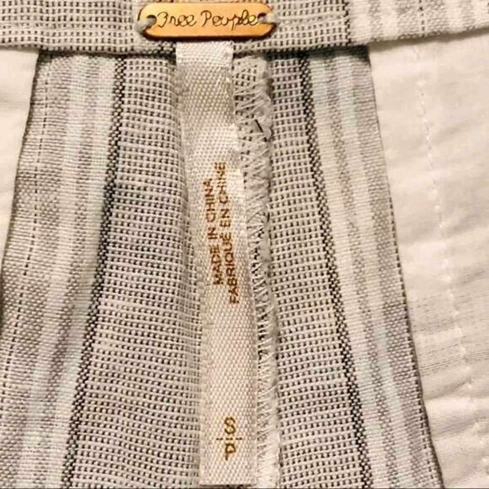 Pantalones Cortos Free People Gris Rayas Lino Talla Pequeña Foto 3 de 4