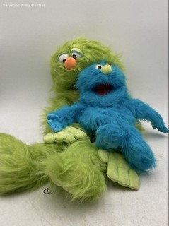 Silly Puppets Green Blue Shaggy Plush Monster Hand Puppet Lot Of 2