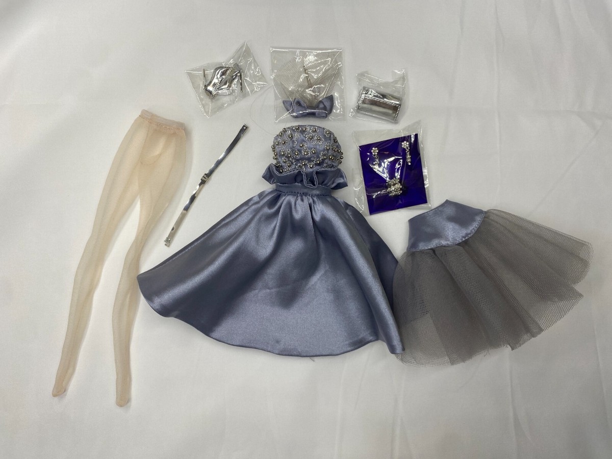 Poppy Parker Silver Soiree Fashion Royalty Integrity Toys