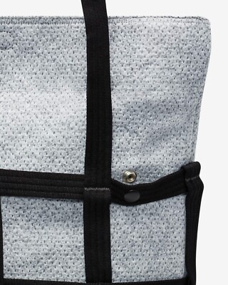 完売必須!☆Nike Sportswear Forward Cargo Tote (12L) Nike Sportswear Forward Cargo Tote (12L) Grey Sustainable