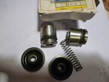 Kits de frein Peugeot J7