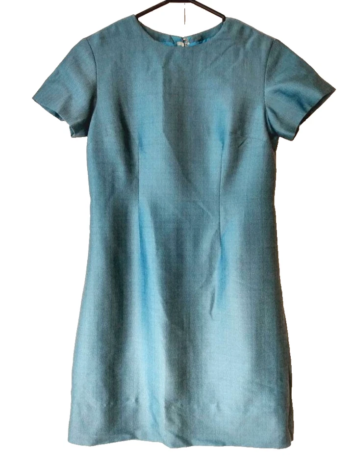 Vestido Azul Vintage Piel de Tiburón Tela Brillante 34"B 30.25"W MCM Mediados de Siglo Años 50 60 Foto 2 de 4