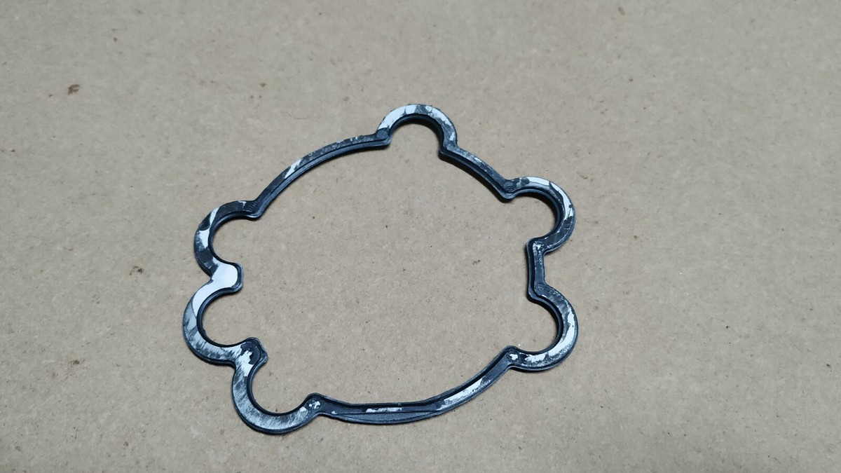 BMW E30 E36 E34 profile gasket Euro genuine 11141715334 @ NEW