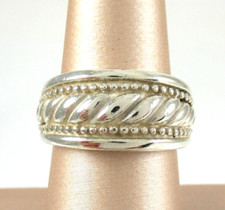 .925 Sterling Silver Band Statement Ring Textured Size 7 Domed Ornate