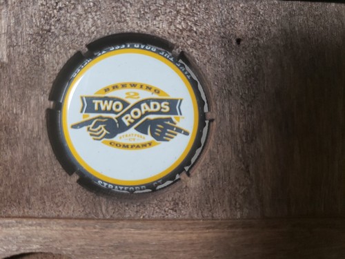 United States 50 Bottle Cap Collection Organizer Wood Board 10 Beer Caps Brewery - Picture 10 of 11