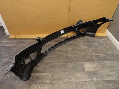 NEW 2008 - 2011 Mercedes C Class C300 AMG Sport Front Bumper Cover A2048853725 - Picture 18 of 24