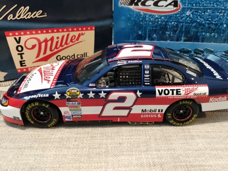 Rusty Wallace #2 Miller / Vota Miller por Presidente de Cervezas Interpid 1 de 600  Foto 2 de 4