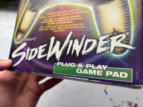 Microsoft Sidewinder USB Plug & Play Game Pad Windows 98 1.0 - Picture 2 of 17