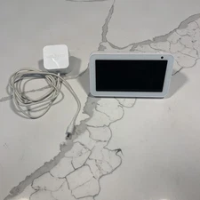 Amazon Echo Show 5 1st Gen Smart Speaker Glacier White With Alexa H23K37