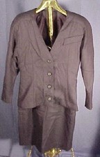 Beautiful Suit blazer  skirt small neat print