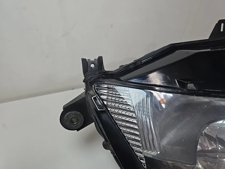 Unidad de faros Honda NT700V RC52 Deauville 2006-2015  Foto 2 de 4