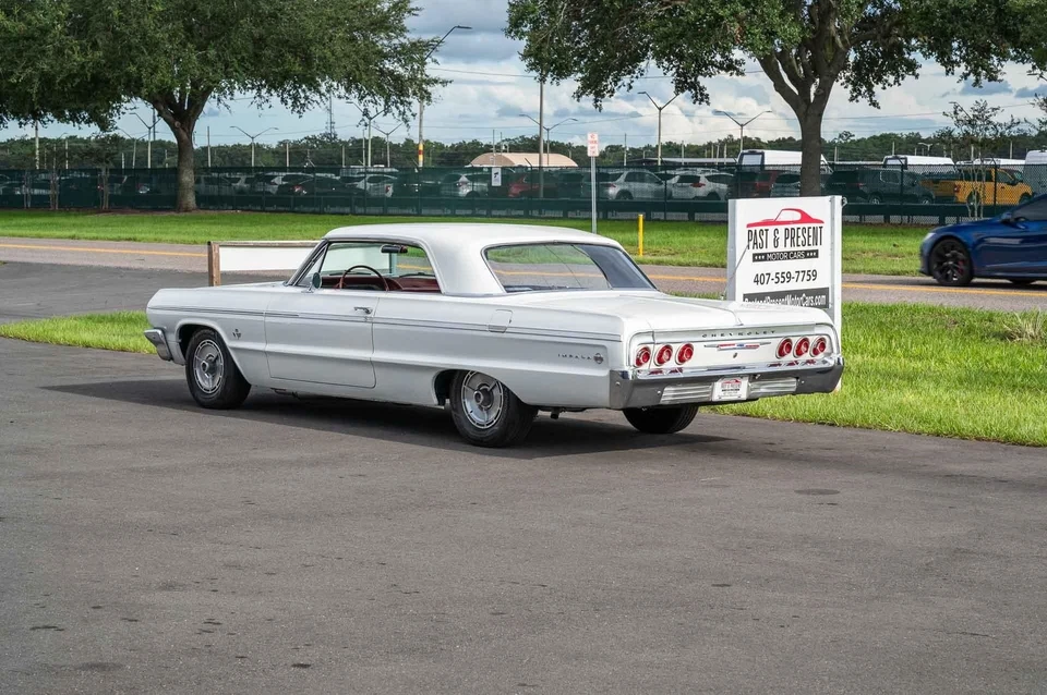 Chevrolet Impala 409 1964 4 скорости - Изображение 4 из 4