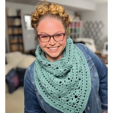 Herrschners  Kembleford Bandana Cowl Crochet Kit
