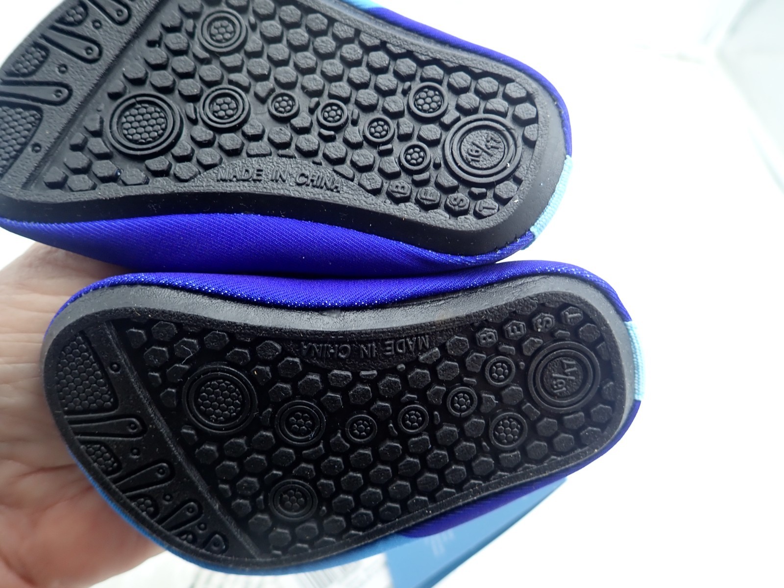 Sunnywoo Water Shoes for Kids Girls Boys Quick Dry Non-Slip, Infant size 1.5-2.5