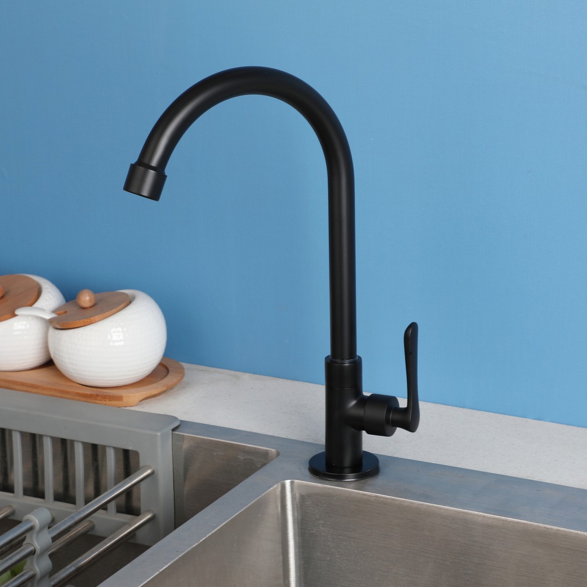 360° Swivel Kitchen Sink Faucet Black One Handle&Hole Mixer Deck