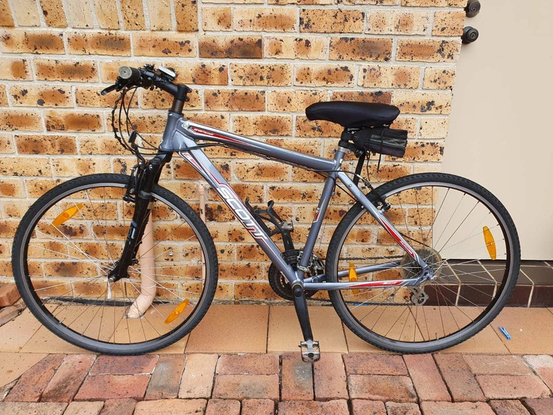gumtree hybrid bike