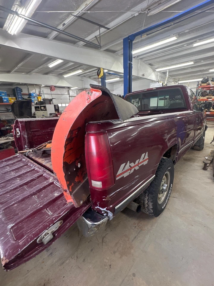 Eixo traseiro Chevy Pickup 2500 1988-1995 Assy. Roda 4x4 6 lugares relação 3,73 - Imagem 3 de 4