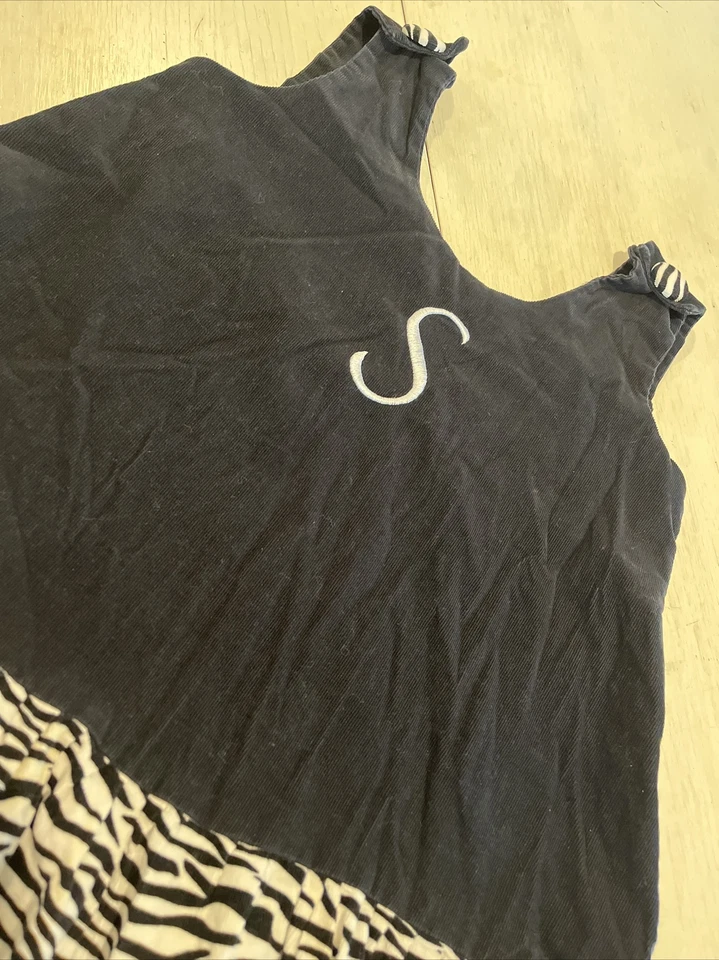 animal print 2 Pc Black outfit W/ Animal Print Trim & Monogrammed “S” Sz 6?~A8 - Image 3 of 4