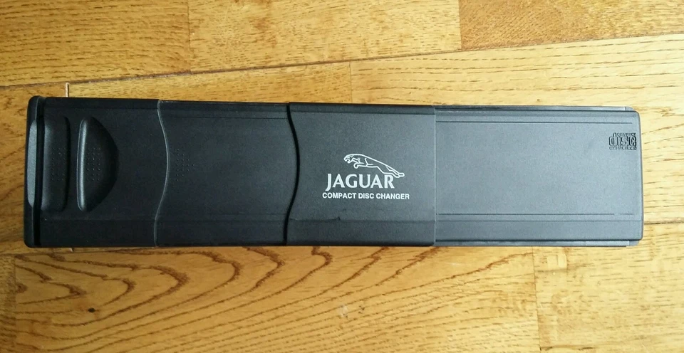 JAGUAR CD CHANGER X-TYPE XJ S-TYPE GENUINE REFURBISHED DISC PLAYER WITH WARRANTY - Image 2 of 4