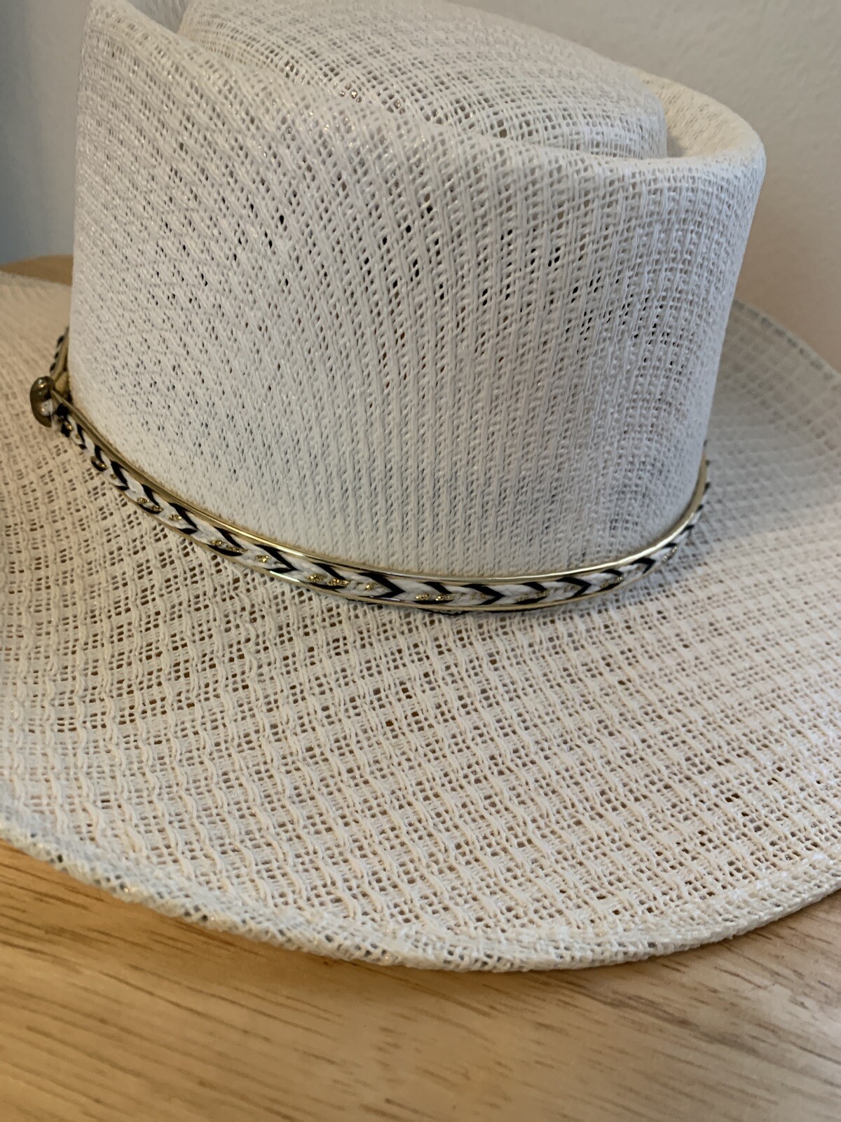flat crown cowboy hat