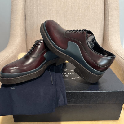 Prada round toe brushed leather oxfords size 6, EU 38,5-39 Prada round toe brushed leather oxfords size 6, EU 38,5-39  main image 4