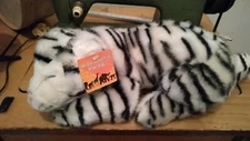 NWT TIGER PLUSH GIFT IDEA SAFE TOYS GIRL