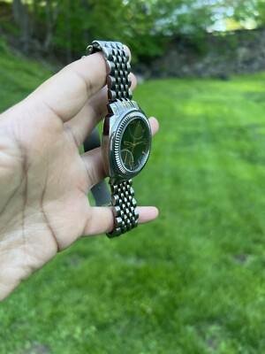 Vince Camuto The Veteran green Dial Multi Function metal grey