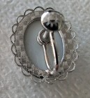 VINTAGE AMCO GOLD FILLED BLACK AND WHITE GLASS CAMEO SCREW BACK  EARRINGS — photo 4