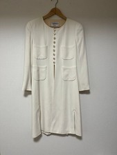CHANEL long jacket off white