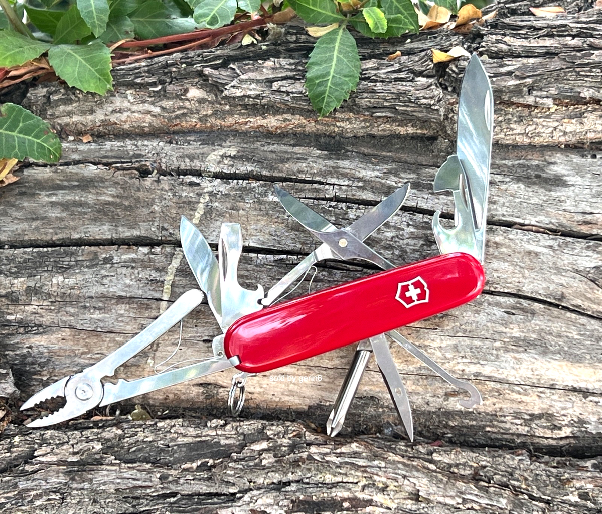 Victorinox Swiss Army Knife Deluxe Tinker Red 91mm MINT for sale