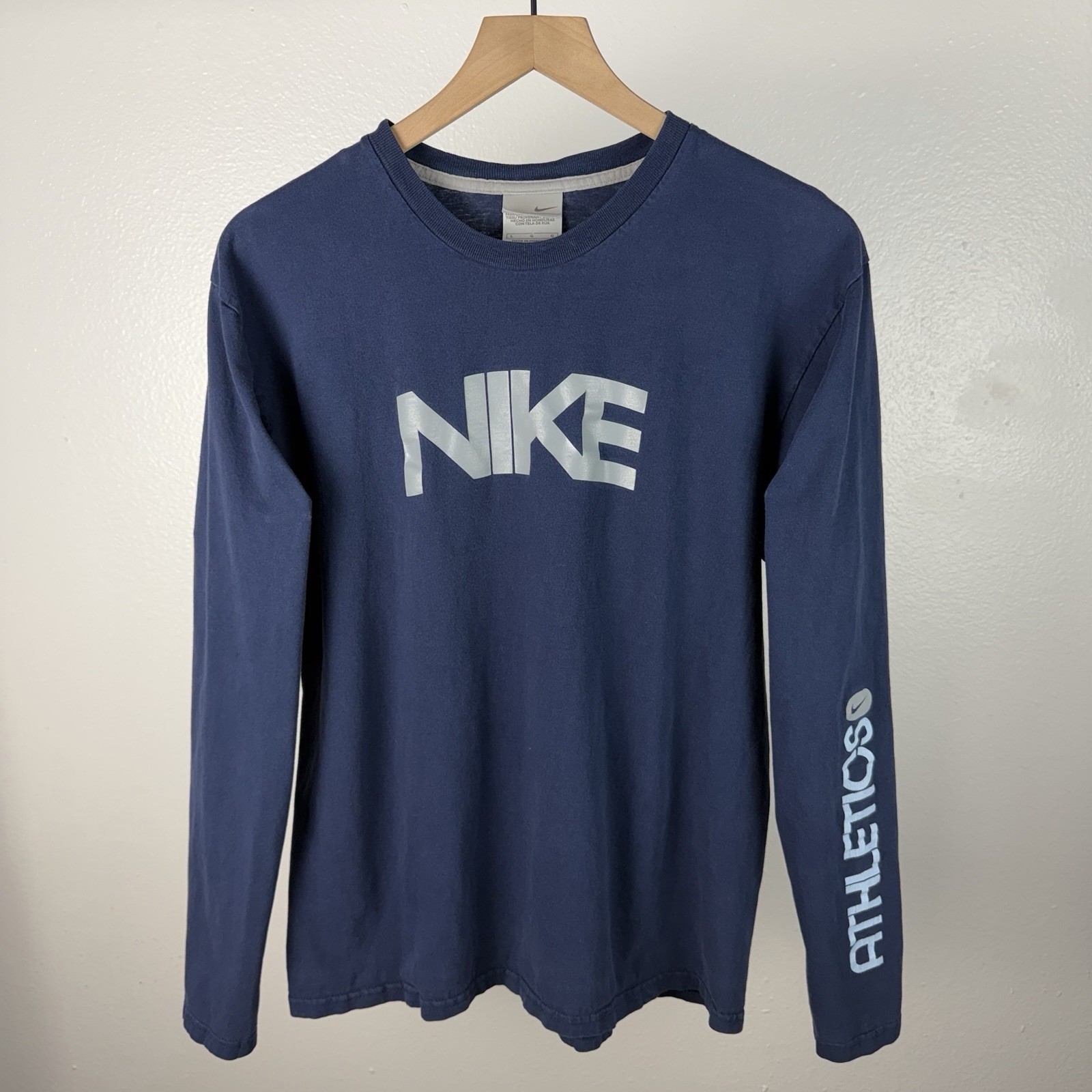 Vintage Y2K Nike Athletics Spell Out Swoosh Long Sleeve Blue T Shirt Size Large
