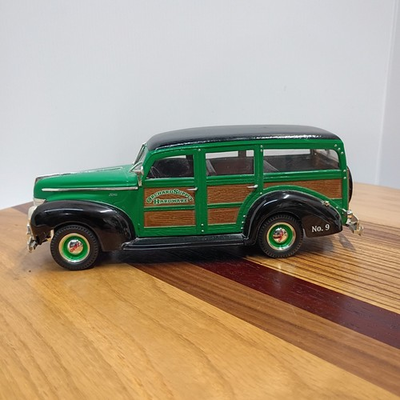 #ad ERTL Collectibles Orchard Supply Hardware 1940 Ford Woody Sedan $14.99