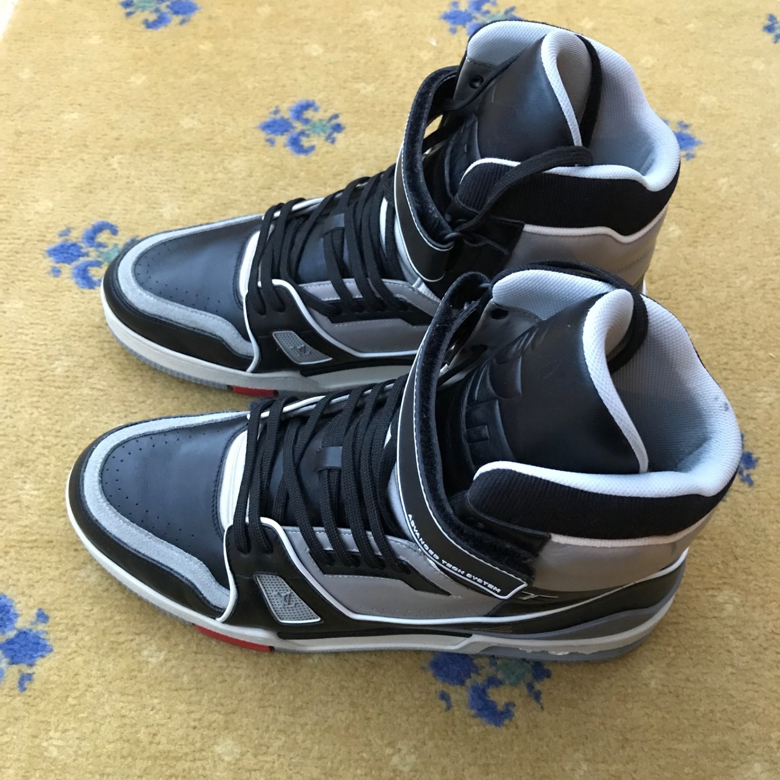 Louis Vuitton Trainers Sneakers Virgil Abloh Boot High Top Mens UK 9.5 US 10.5 thumbnail 5