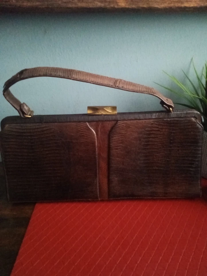 Bolso de mano vintage 1950 marrón cocodrilo cocodrilo con cadena cartera de Palizzlo Foto 2 de 4