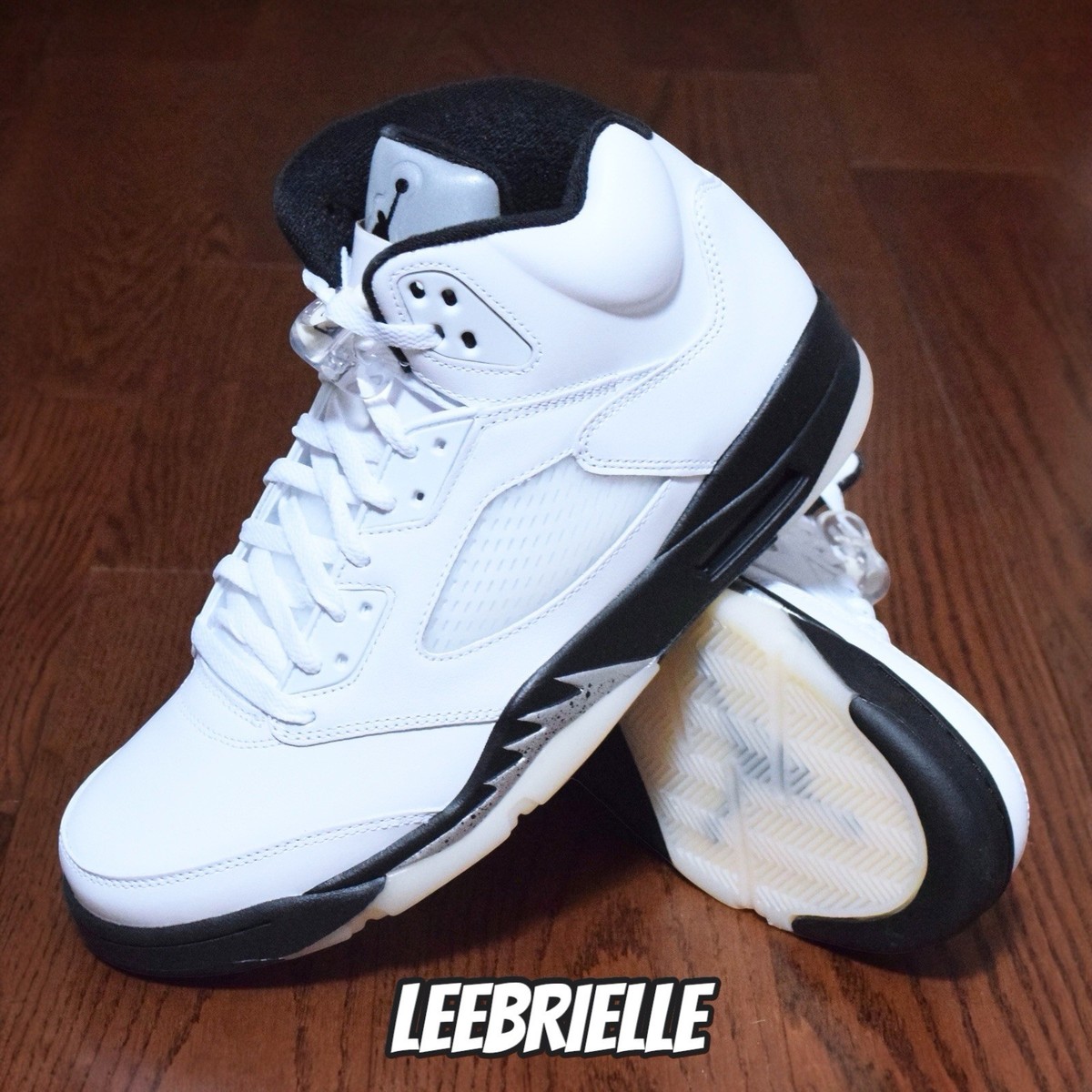 シューズ(男性用) AIR JORDAN 5 llic silver 2015 Air Jordan 5 White/Metallic Silver 2015 Remastered